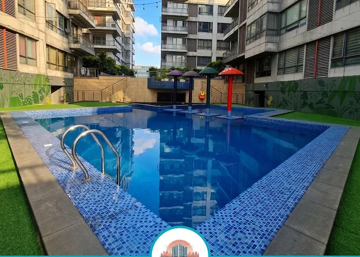 Golden Deluxe Near Moa I 1 Queen Bed Apartamento Manila